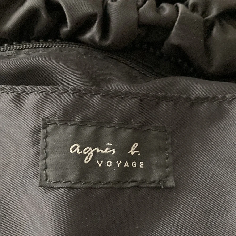 Agnes b. Black Purse, Heavy Satin, Zipper, Designer Bag Charms, Inner Pockets - Picture 6 of 16